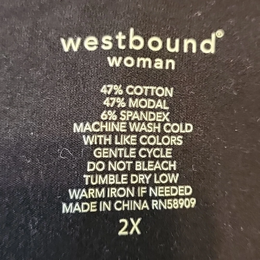 WESTBOUND WOMAN'S TOP - Picture 11 of 12